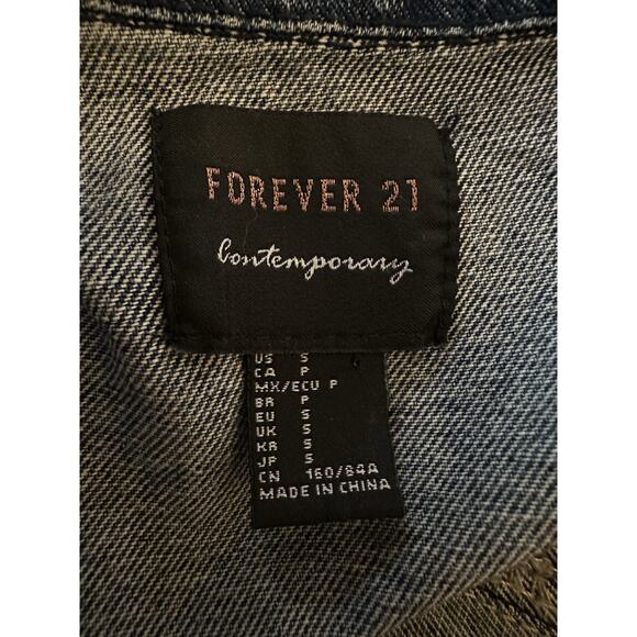 Forever 21 Denim Trench Coat Blue Jean Jacket Pockets Double Breasted Sz. Small - Picture 3 of 3